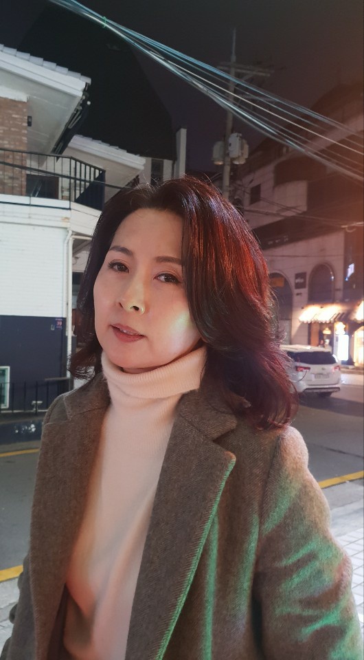MBC 15기 공채 탤런트, 영화배우, 연극배우로 활동하는 배우 오현지